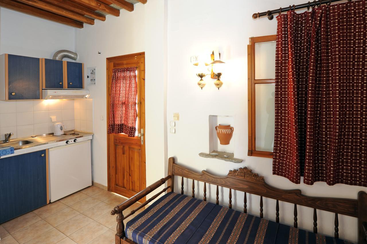 Thalatta Aparthotel Faros Exterior photo