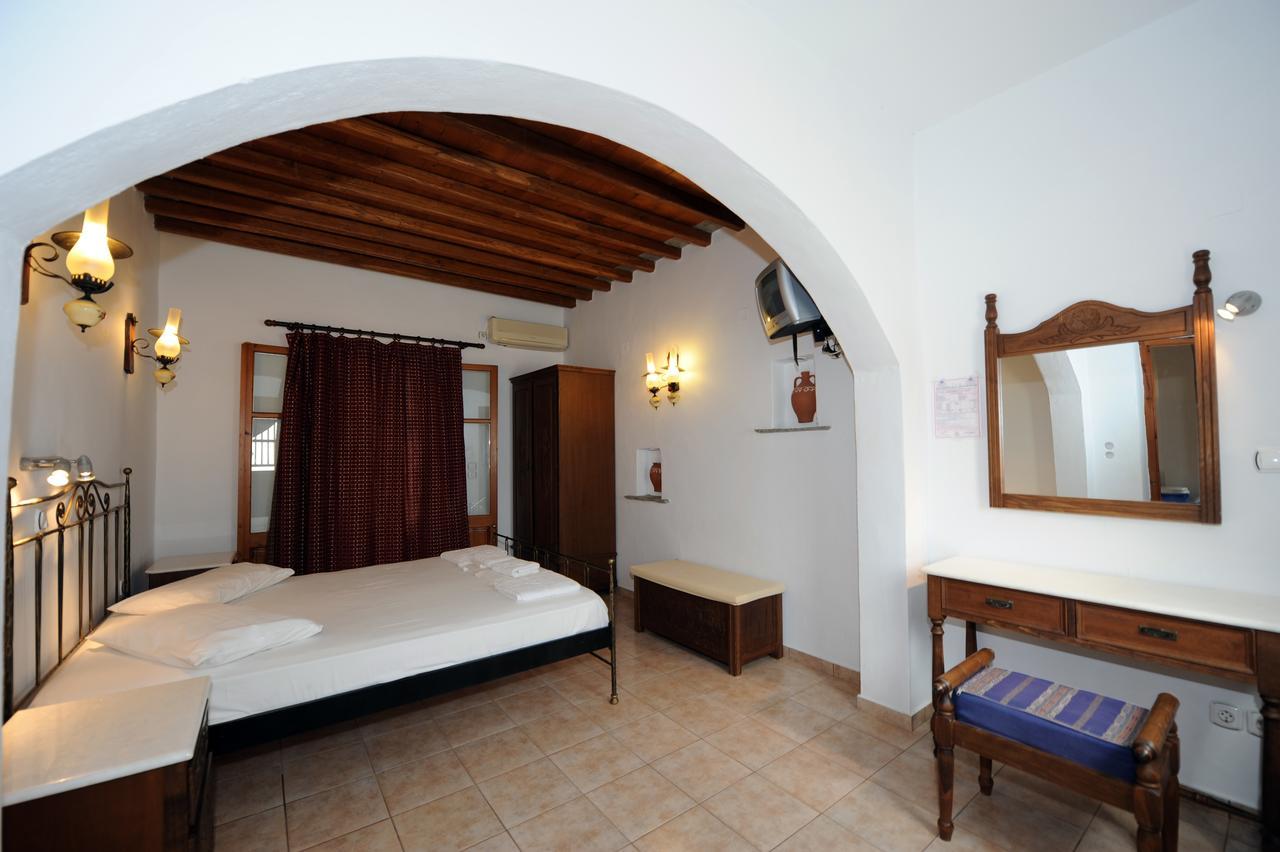 Thalatta Aparthotel Faros Exterior photo